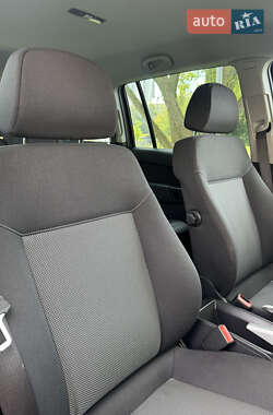 Минивэн Opel Zafira 2011 в 