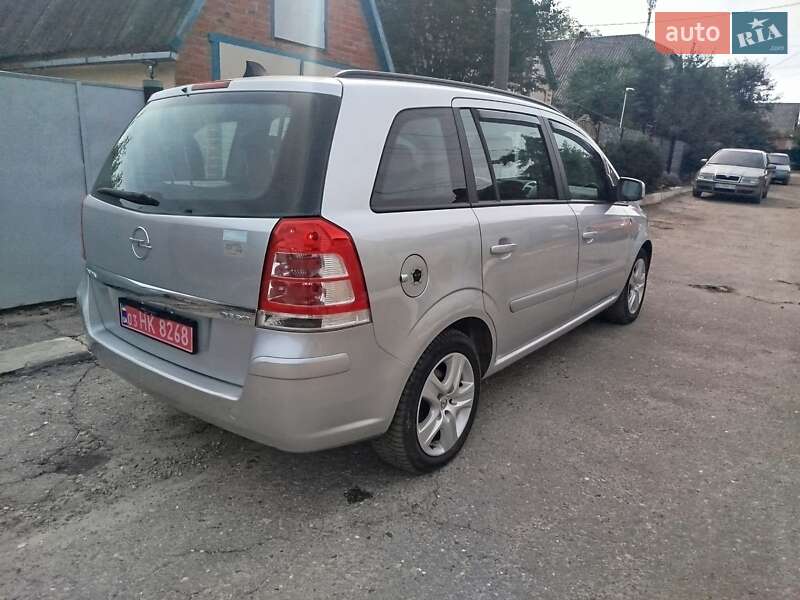 Мінівен Opel Zafira 2009 в Валках фото 75 Мінівен Opel Zafira 2009 в Валках