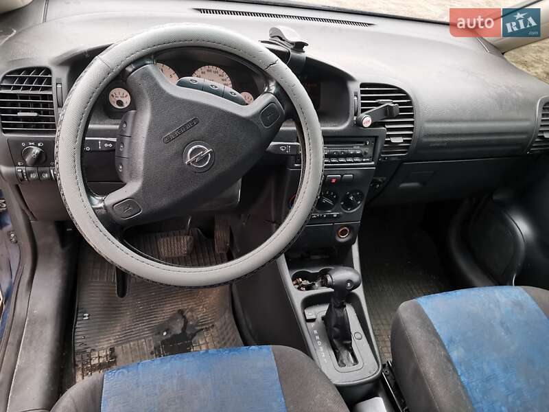 Минивэн Opel Zafira 2001 в Киеве фото 6 Минивэн Opel Zafira 2001 в Киеве