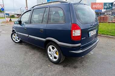 Минивэн Opel Zafira 2002 в 
