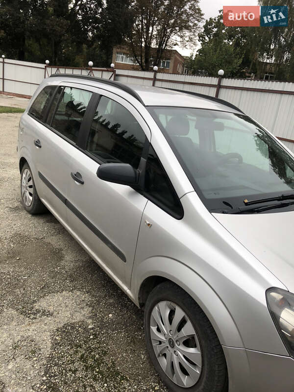 Мінівен Opel Zafira 2007 в Кам'янець-Подільському фото 10 Мінівен Opel Zafira 2007 в Кам'янець-Подільському