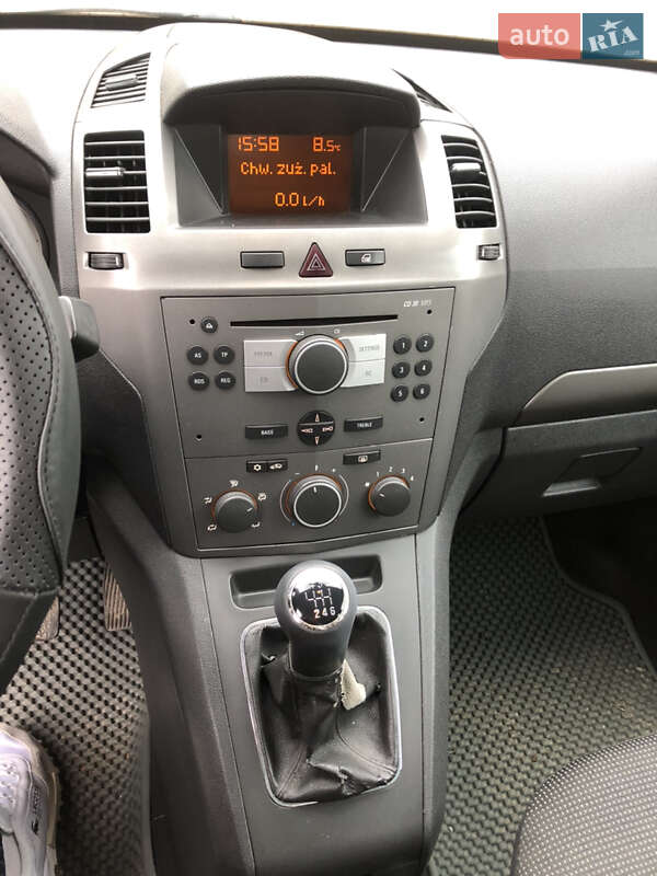 Мінівен Opel Zafira 2007 в Кам'янець-Подільському фото 11 Мінівен Opel Zafira 2007 в Кам'янець-Подільському