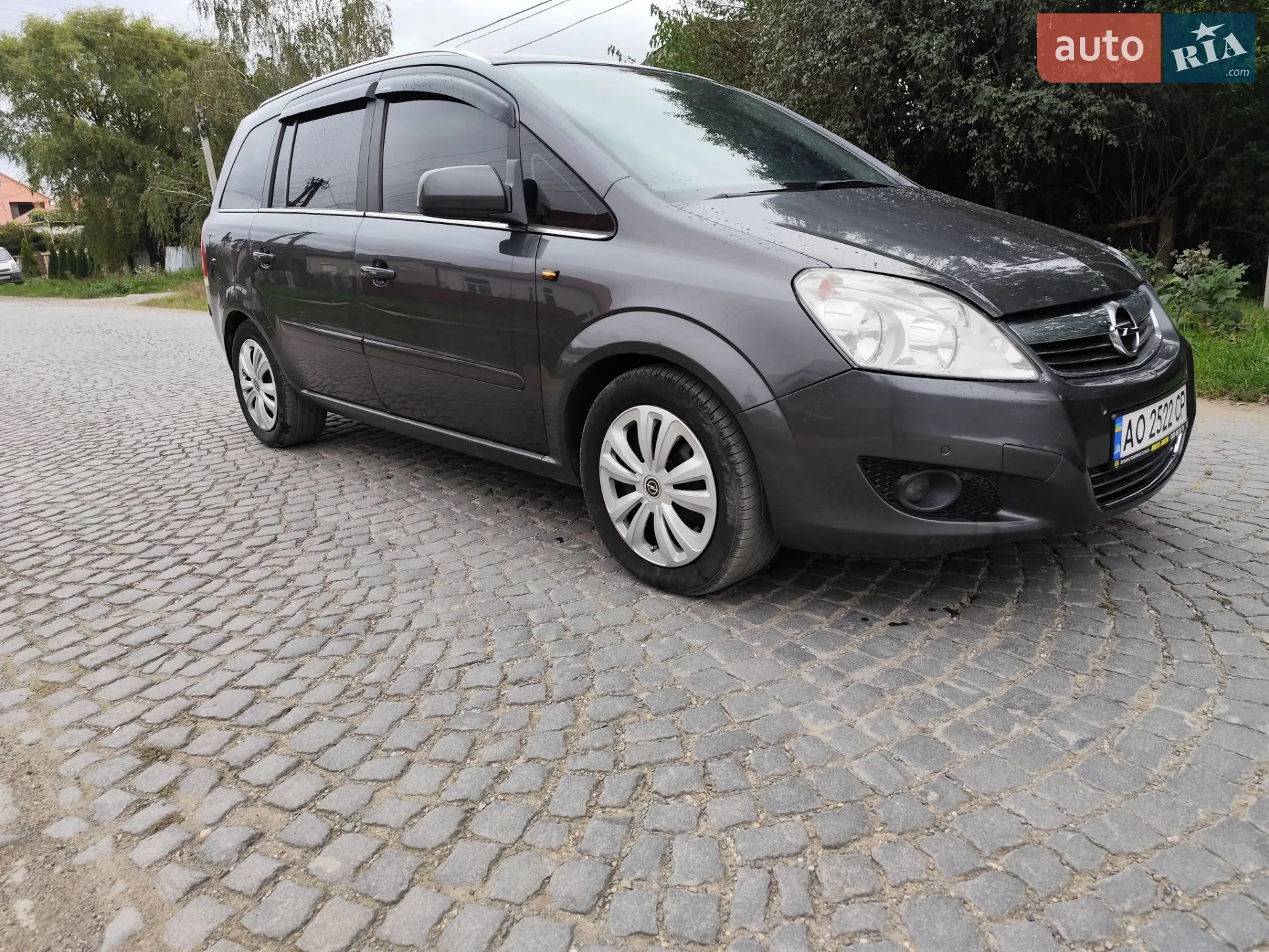 2011 Opel Zafira - фото 1