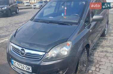 Минивэн Opel Zafira 2012 в 