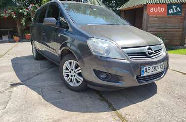 Минивэн Opel Zafira 2010 в Жмеринке
