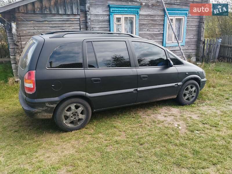 Мінівен Opel Zafira 2002 в Дубровиці