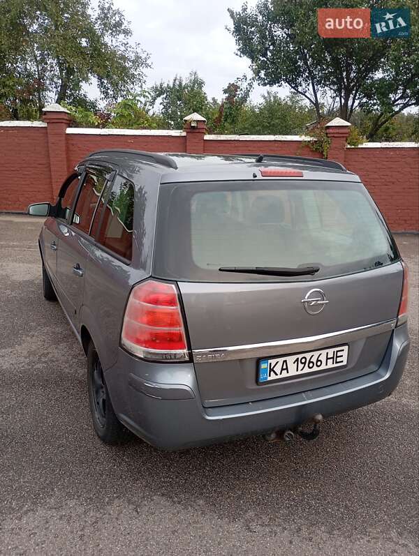 Мінівен Opel Zafira 2006 в Фастові
