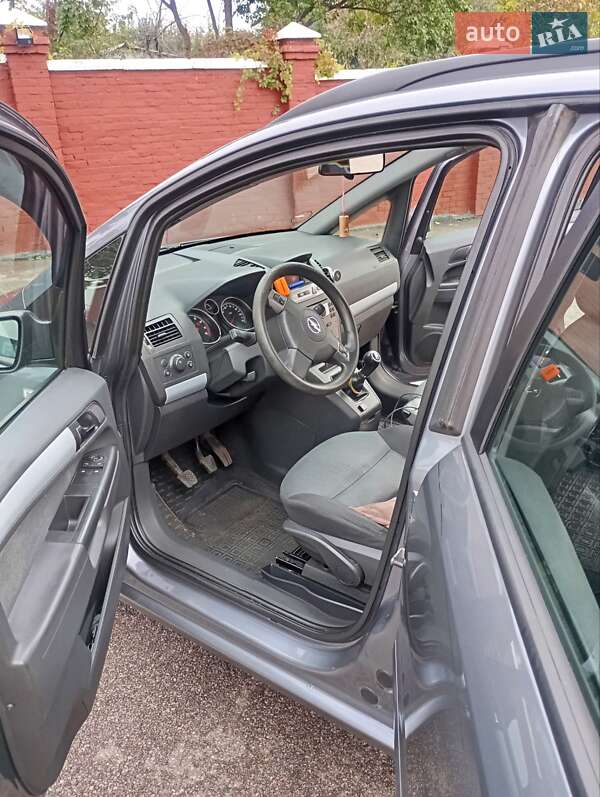 Мінівен Opel Zafira 2006 в Фастові