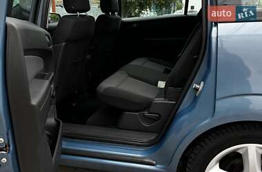 Минивэн Opel Zafira 2008 в 