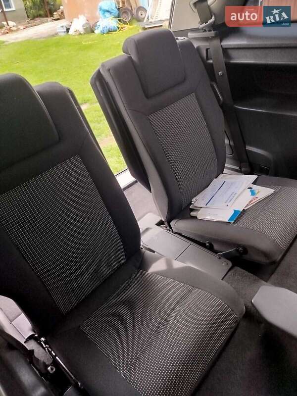 Минивэн Opel Zafira 2009 в Львове