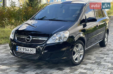 Минивэн Opel Zafira 2008 в Староконстантинове