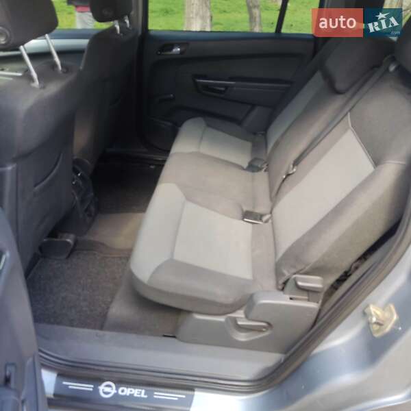 Минивэн Opel Zafira 2005 в Киеве фото 2 Минивэн Opel Zafira 2005 в Киеве