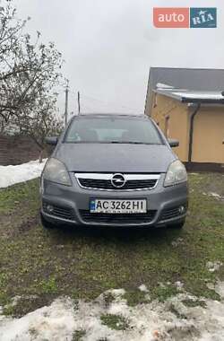 Минивэн Opel Zafira 2007 в 