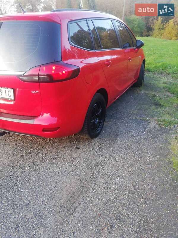 Микровэн Opel Zafira 2012 в Бурштыне