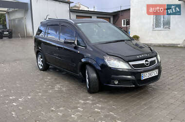 Мінівен Opel Zafira 2005 в Борщеві