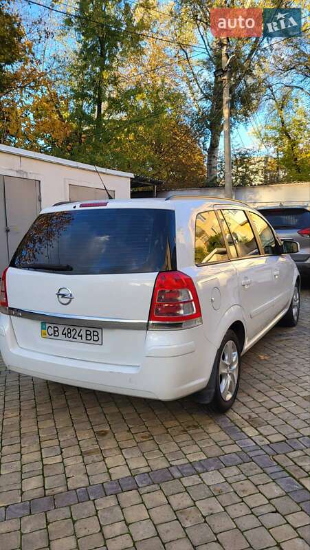 Мінівен Opel Zafira 2013 в Чернігові фото 2 Мінівен Opel Zafira 2013 в Чернігові