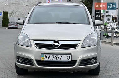 Минивэн Opel Zafira 2006 в 