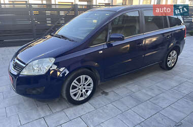 Минивэн Opel Zafira 2009 в 