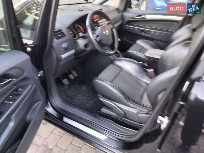 Минивэн Opel Zafira 2009 в Могилев-Подольске фото 14 Минивэн Opel Zafira 2009 в Могилев-Подольске