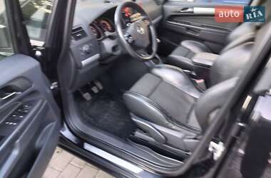 Минивэн Opel Zafira 2009 в 
