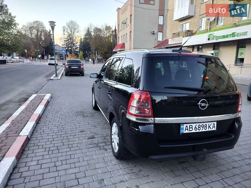 Минивэн Opel Zafira 2009 в Могилев-Подольске фото 18 Минивэн Opel Zafira 2009 в Могилев-Подольске