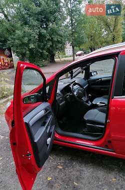 Минивэн Opel Zafira 2009 в 