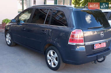Минивэн Opel Zafira 2006 в 