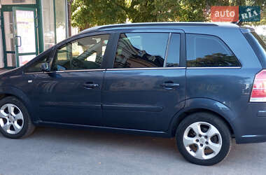 Минивэн Opel Zafira 2006 в 