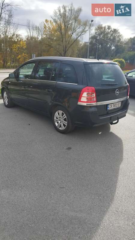 Минивэн Opel Zafira 2011 в Чернигове фото 3 Минивэн Opel Zafira 2011 в Чернигове