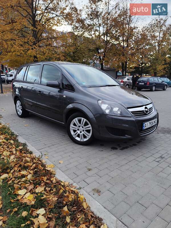 Мінівен Opel Zafira 2009 в 