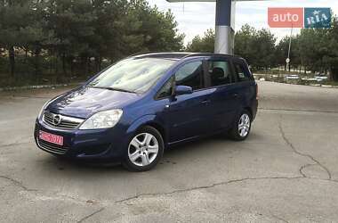 Минивэн Opel Zafira 2008 в Золочеве