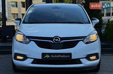 Минивэн Opel Zafira 2018 в 