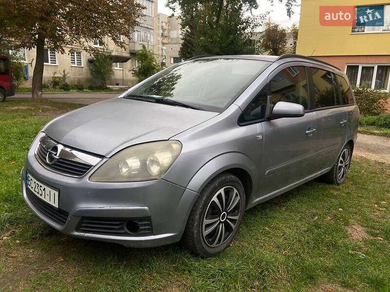 Мінівен Opel Zafira 2006 в Дрогобичі