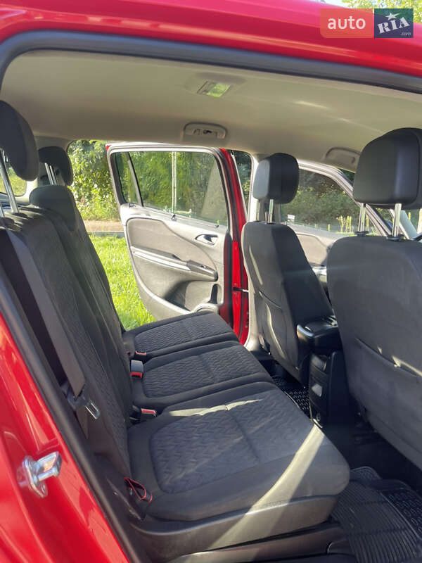 Мінівен Opel Zafira 2014 в Львові