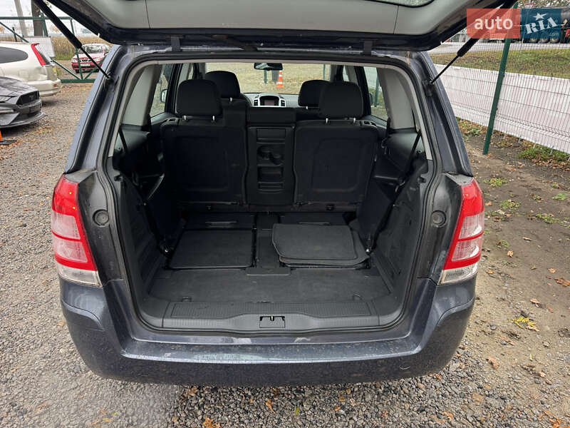 Минивэн Opel Zafira 2009 в Умани