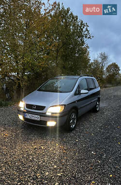 Мінівен Opel Zafira 2000 в Івано-Франківську