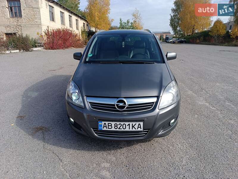 Минивэн Opel Zafira 2011 в Шаргороде фото 71 Минивэн Opel Zafira 2011 в Шаргороде
