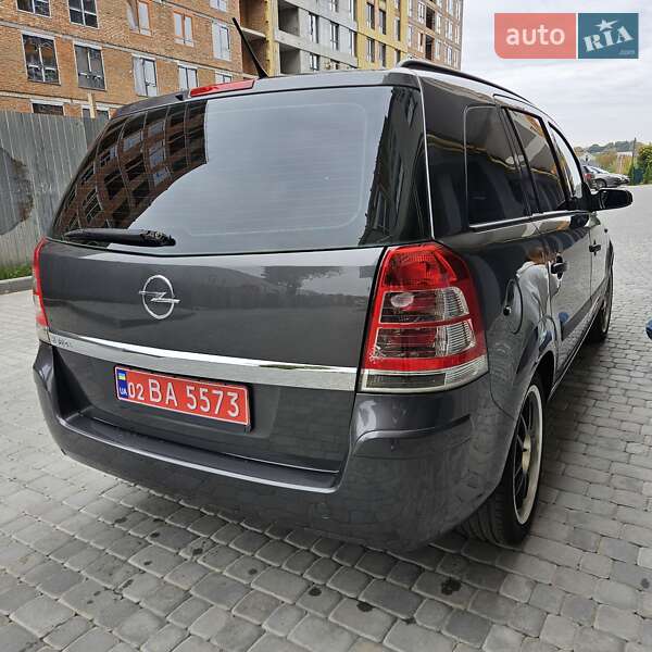 Минивэн Opel Zafira 2008 в Виннице