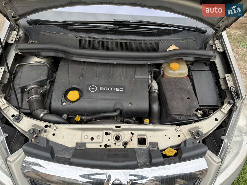 Мінівен Opel Zafira 2008 в Золотоноші