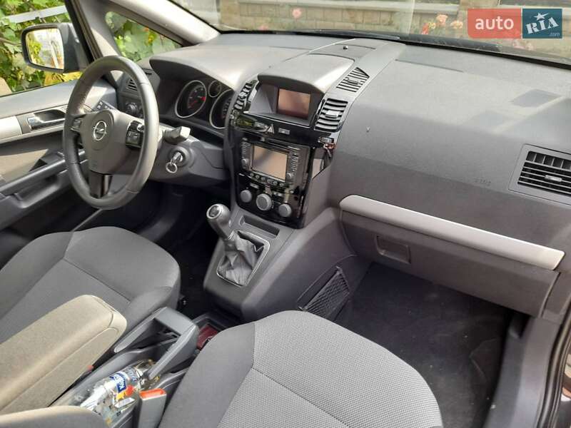 Минивэн Opel Zafira 2012 в Тернополе фото 2 Минивэн Opel Zafira 2012 в Тернополе