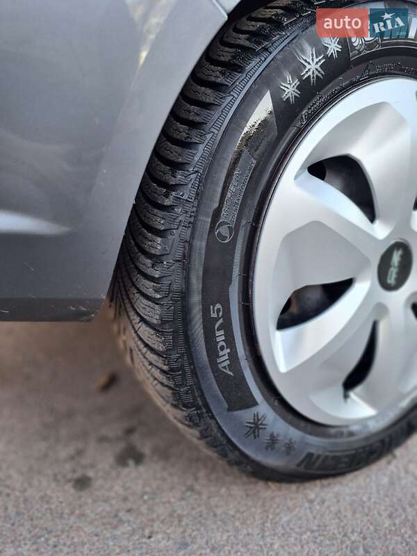 Мінівен Opel Zafira 2006 в Житомирі