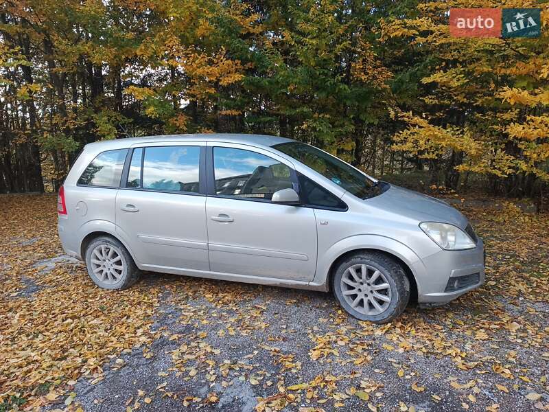 Opel Zafira 2005 Opel Zafira 2005