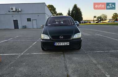 Минивэн Opel Zafira 2002 в Луцке