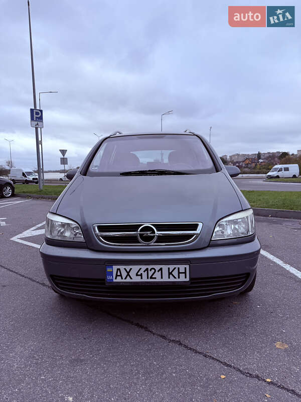 Opel Zafira 2004 Opel Zafira 2004