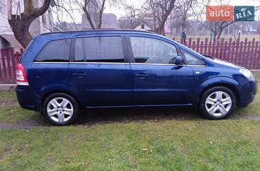 Минивэн Opel Zafira 2011 в Самборе
