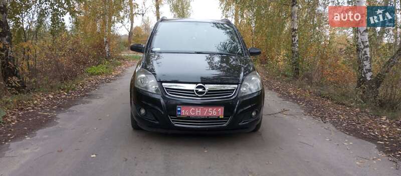 Минивэн Opel Zafira 2006 в Виннице