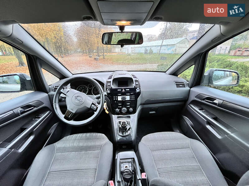 Мінівен Opel Zafira 2011 в Білій Церкві фото 28 Мінівен Opel Zafira 2011 в Білій Церкві