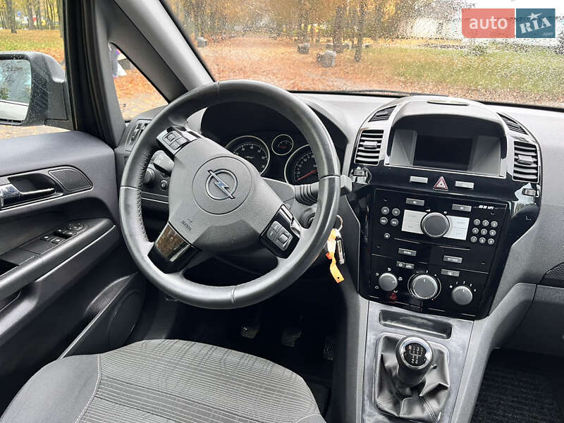 Мінівен Opel Zafira 2011 в Білій Церкві фото 29 Мінівен Opel Zafira 2011 в Білій Церкві