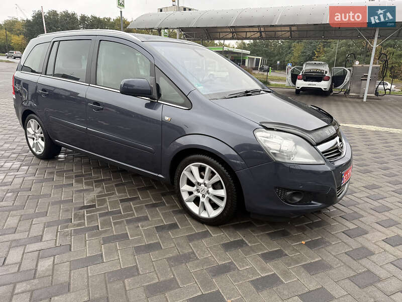 Минивэн Opel Zafira 2010 в Полтаве фото 11 Минивэн Opel Zafira 2010 в Полтаве