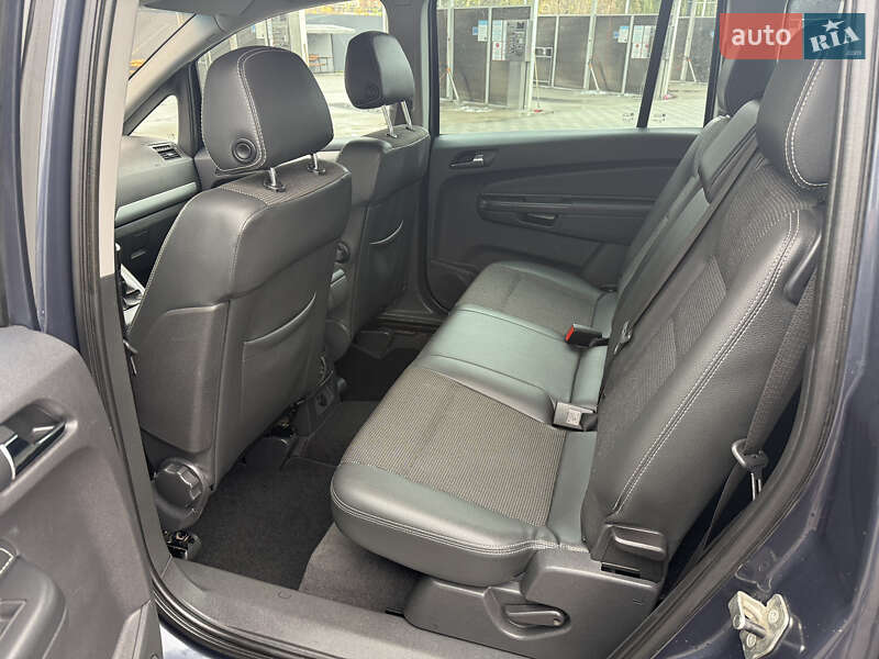 Минивэн Opel Zafira 2010 в Полтаве фото 25 Минивэн Opel Zafira 2010 в Полтаве
